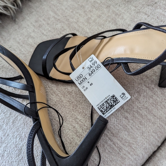 H&M Sandals Heeled NWT Size 9 Black Cream Square Toes - Picture 9 of 9